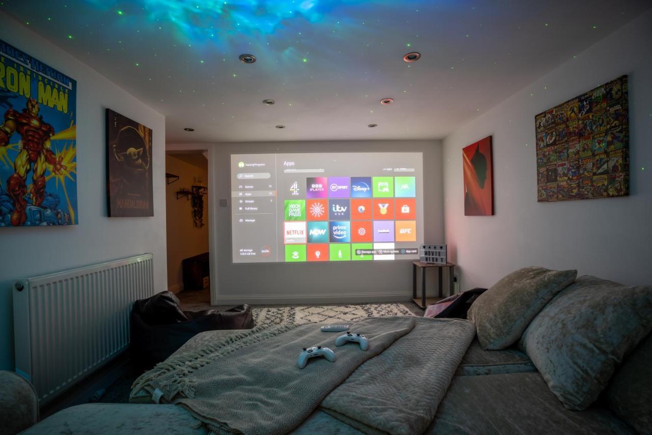Cavendish Cat And Gaming House Apartment Blackpool Bagian luar foto
