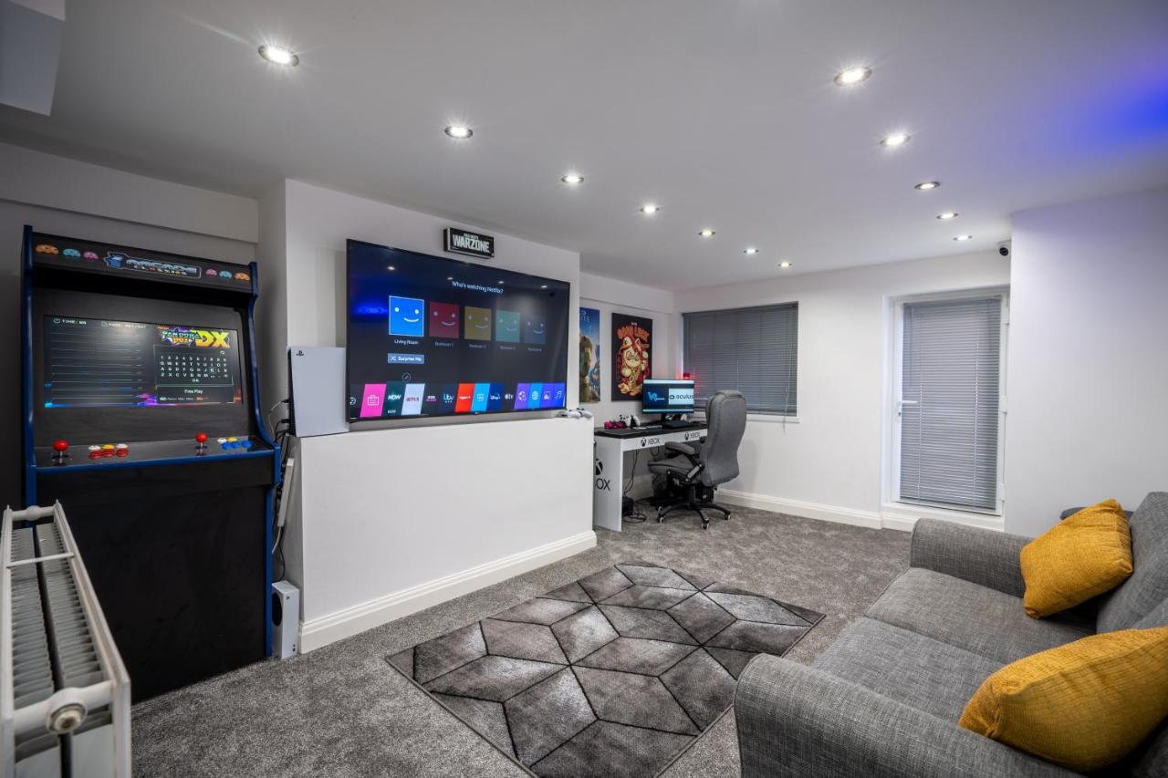 Cavendish Cat And Gaming House Apartment Blackpool Bagian luar foto