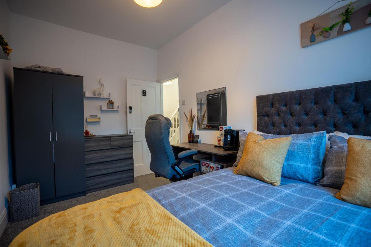 Cavendish Cat And Gaming House Apartment Blackpool Bagian luar foto