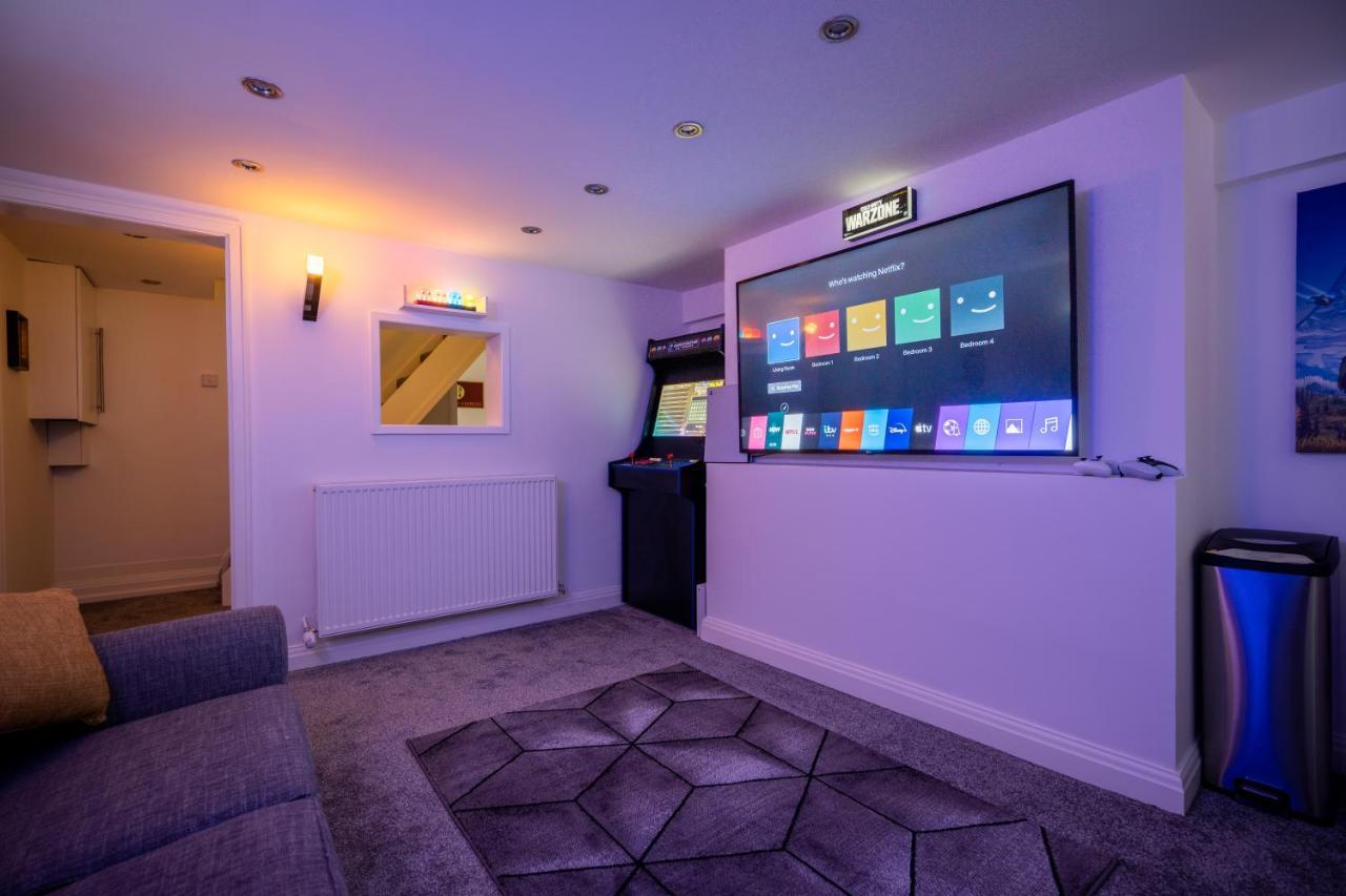 Cavendish Cat And Gaming House Apartment Blackpool Bagian luar foto